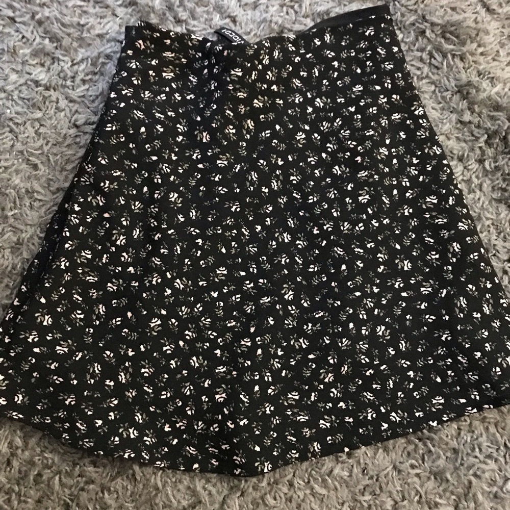 Floral Black Skirt sz 0